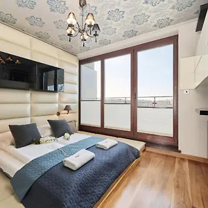 luxurious-apartments-walonska-by-renters.hotelswroclaw.com/
