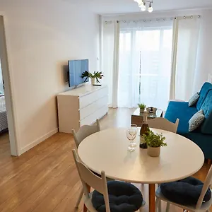 Apartament Bałtycka Z Ogródkiem, Kołobrzeg